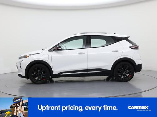 White 2023 Chevrolet Bolt EUV Premier