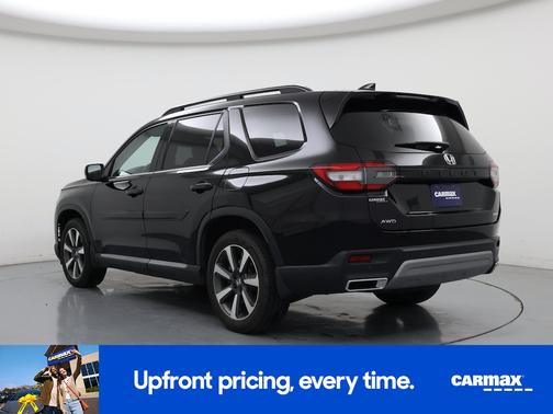 Black 2024 Honda Pilot Elite