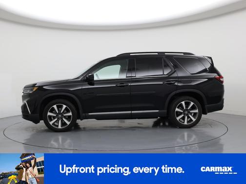Black 2024 Honda Pilot Elite