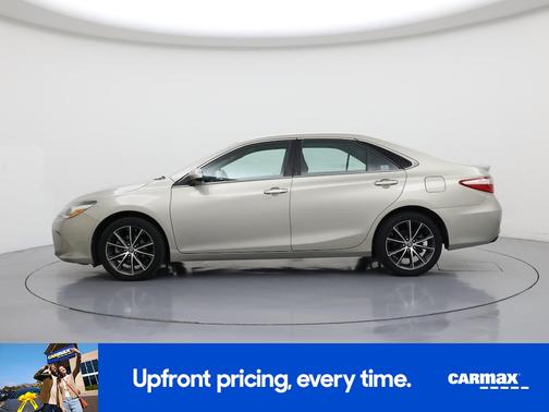 Tan 2015 Toyota Camry XSE