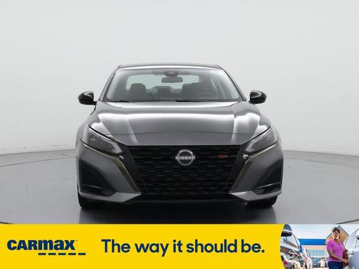 2023 Nissan Altima SR