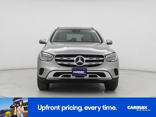 Tan 2022 Mercedes-Benz GLC 300