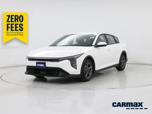 White 2025 Kia K4 LXS