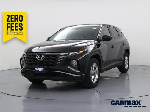 Black 2024 Hyundai TUCSON SE