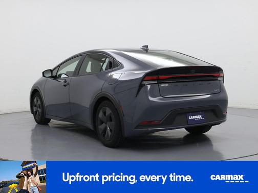 2025 Toyota Prius LE