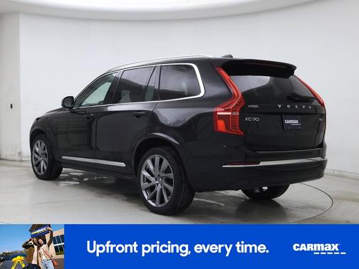 2024 Volvo XC90 B6 Ultimate Bright Theme