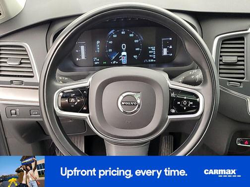 2019 Volvo XC90 T5 Momentum