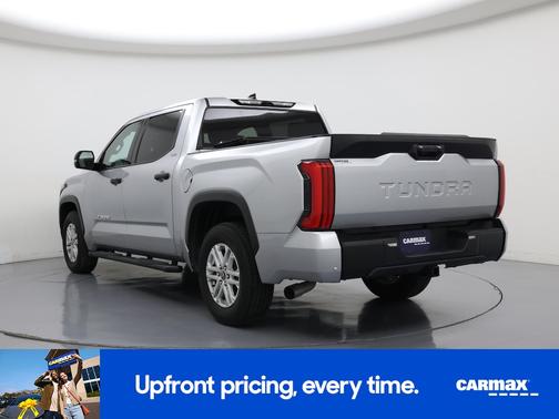 2022 Toyota Tundra SR5