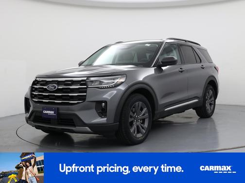 Gray 2025 Ford Explorer Active