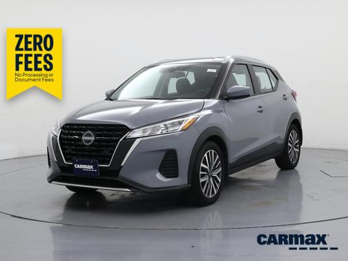 Gray 2023 Nissan Kicks SV