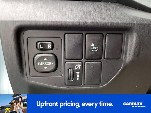 2015 Toyota Prius Four