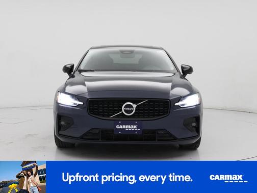 2024 Volvo S60 B5 Plus Dark Theme