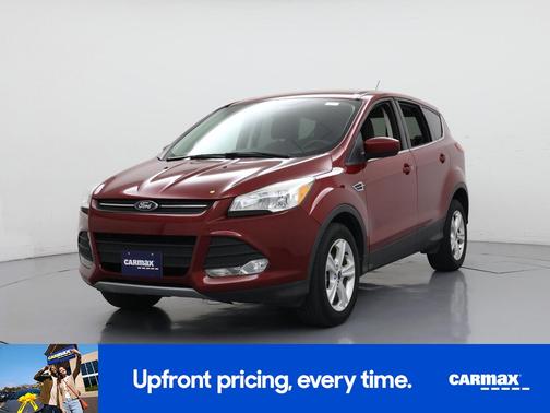 Red 2014 Ford Escape SE