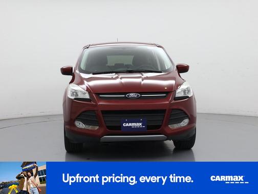 Red 2014 Ford Escape SE