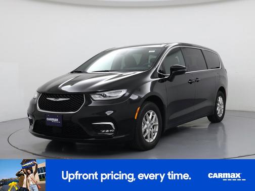 Black 2025 Chrysler Pacifica Select