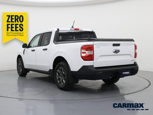 White 2022 Ford Maverick XLT
