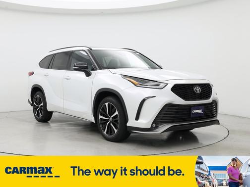 2022 Toyota Highlander XSE