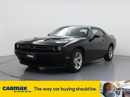 2022 Dodge Challenger SXT