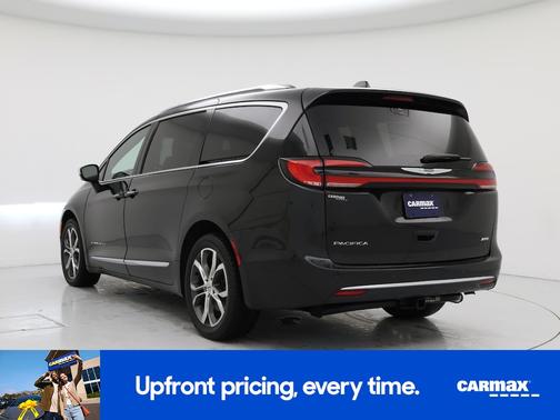 Black 2021 Chrysler Pacifica Pinnacle