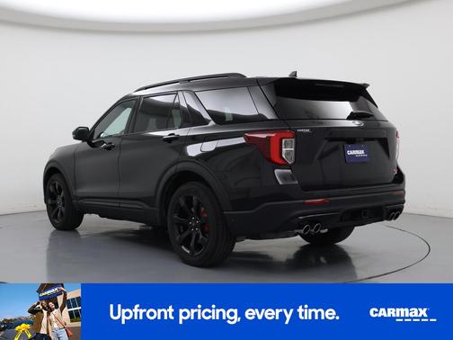 Black 2023 Ford Explorer ST
