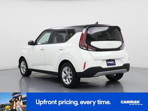 White 2023 Kia Soul S
