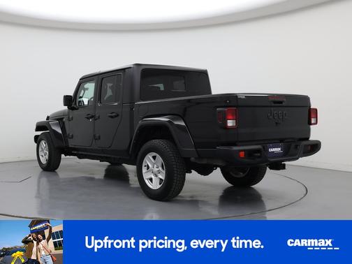 2022 Jeep Gladiator Sport S
