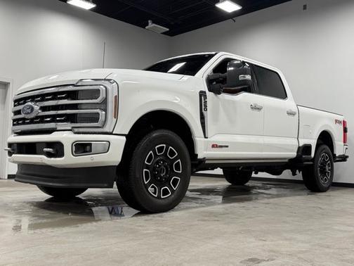 2024 Ford F-250 PLATINUM