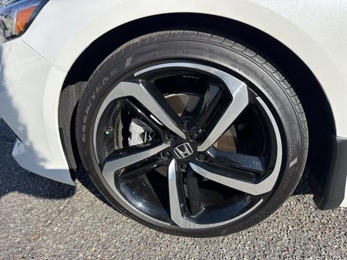 2022 Honda Accord SPORT SE