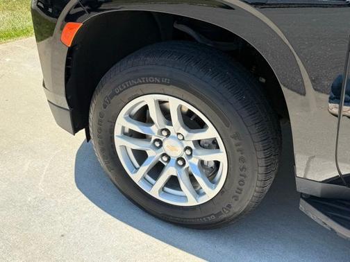 Black 2024 Chevrolet Tahoe LS