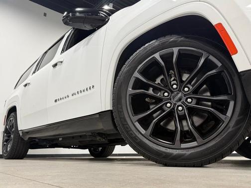 2024 Jeep Grand Wagoneer SERIES II