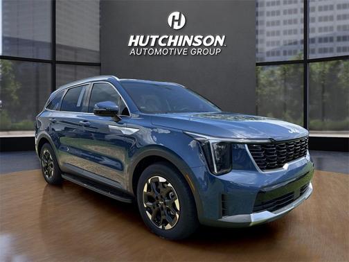 Midnight 2025 Kia Sorento S