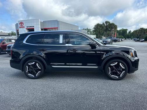 Ebony Black 2024 Kia Telluride EX