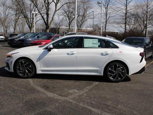 2025 Kia K5 EX