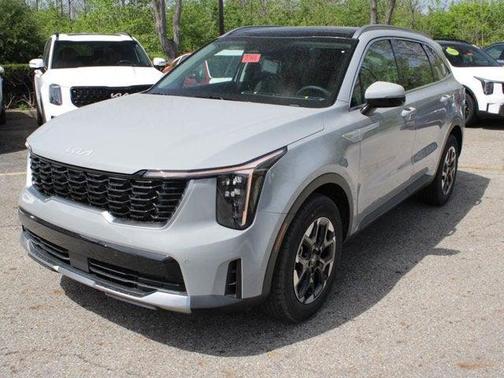 2025 Kia Sorento S