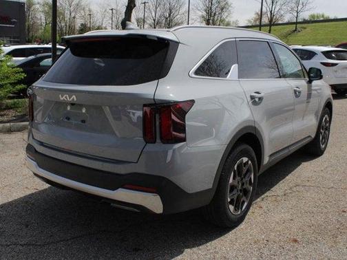 2025 Kia Sorento S