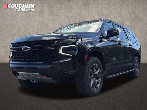Black 2023 Chevrolet Suburban 4WD Z71