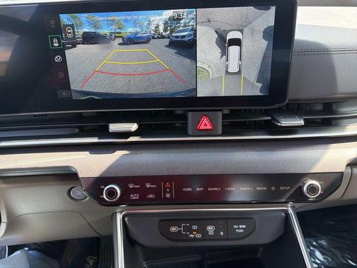 Astra Blue 2026 Kia Carnival SX