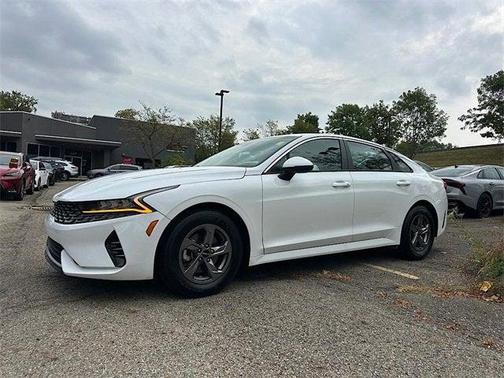 2023 Kia K5 LXS