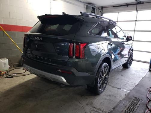 2022 Kia Sorento EX