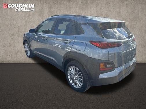 2021 Hyundai KONA SEL