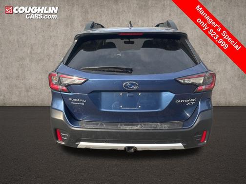 Abyss Blue Pearl 2022 Subaru Outback Limited XT