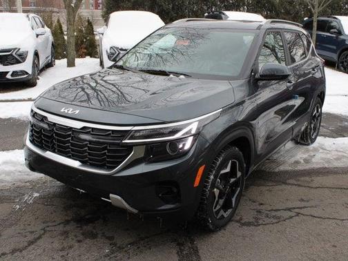 2025 Kia Seltos EX