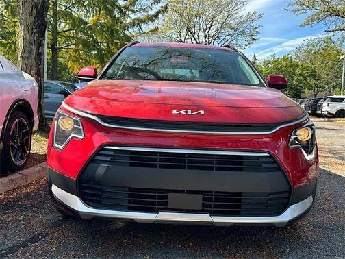 2025 Kia Niro EX