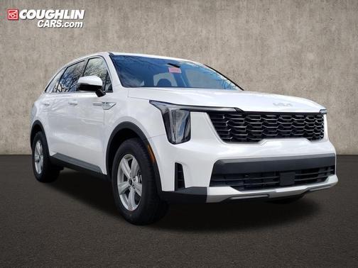 Glacial White Pearl 2026 Kia Sorento LX