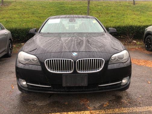 2011 BMW 550 550i