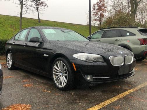 2011 BMW 550 550i