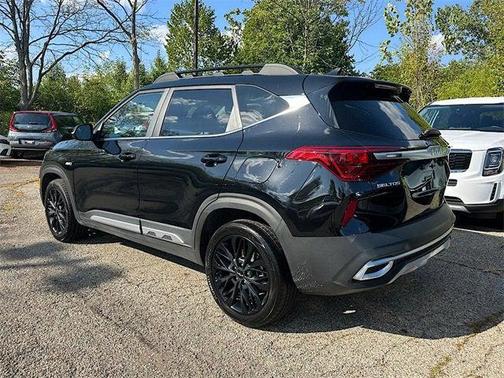 2023 Kia Seltos Nightfall Edition