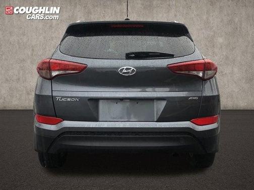 2017 Hyundai TUCSON SE