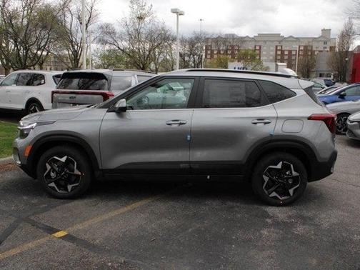 2025 Kia Seltos EX