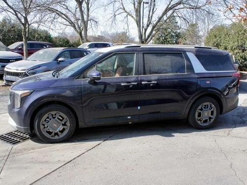 2025 Kia Carnival Hybrid EX